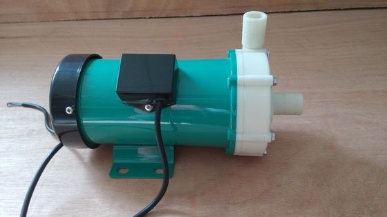 Zielona pompa magnetyczna PP SS304 380 V 220 V pompa wodna z napędem Mag